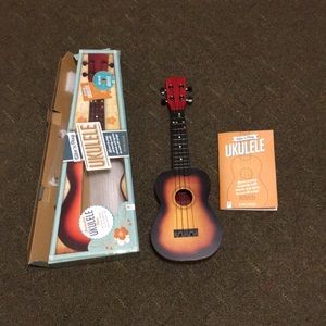 BRAND NEW UKULELE